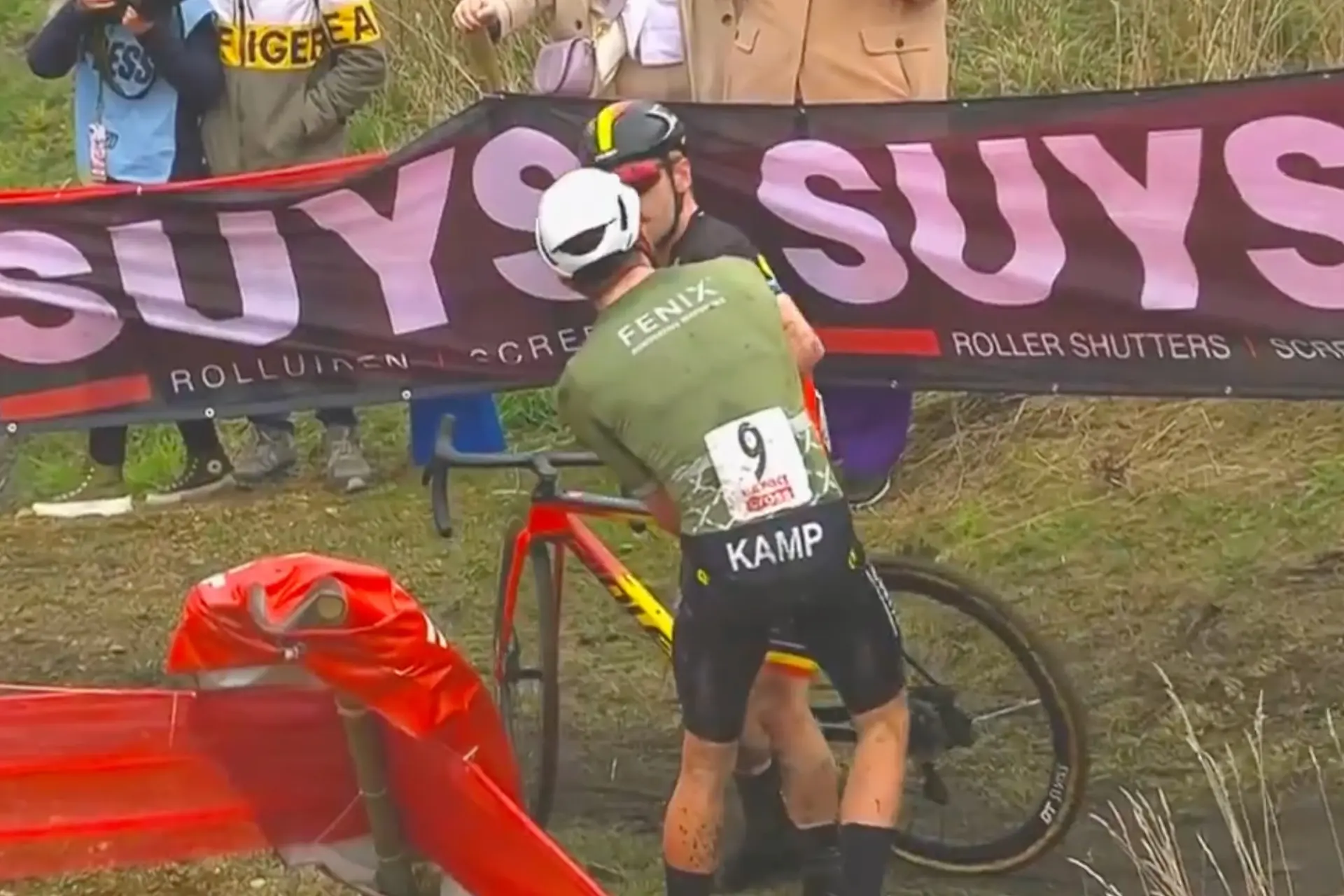 Ryan Kamp slaat mea culpa na incident met Iserbyt: 'Dat was niet slim van mij'