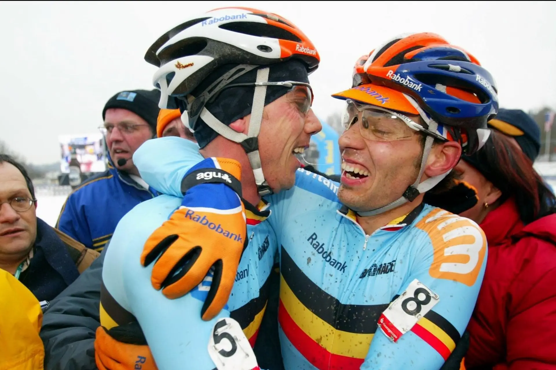 Sven Vanthourenhout haalt hard uit naar vroegere boezemvriend Sven Nys