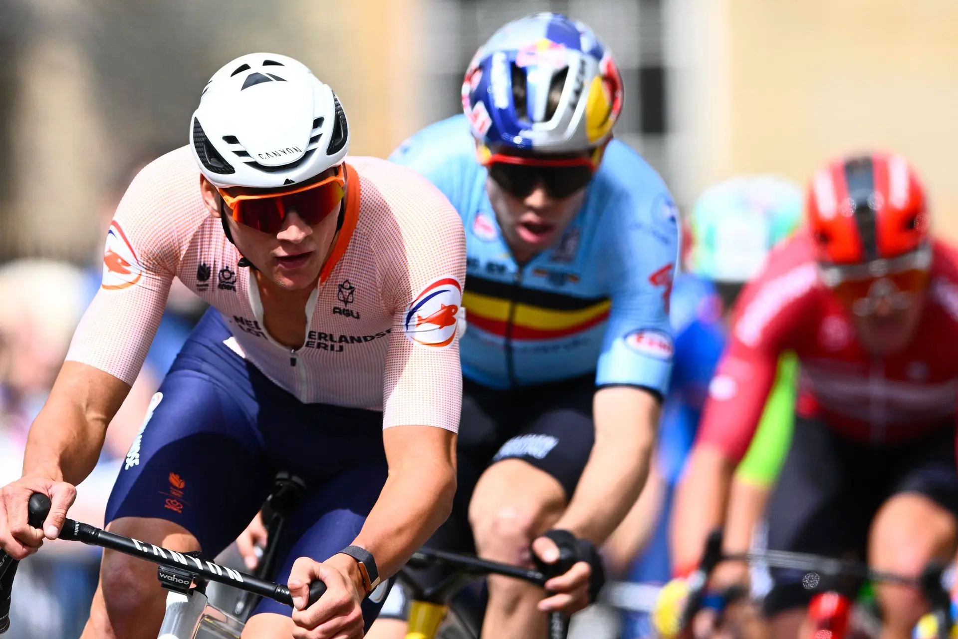 Na Wout van Aert en Mathieu van der Poel, haakt nog een topper af voor WK in Rwanda