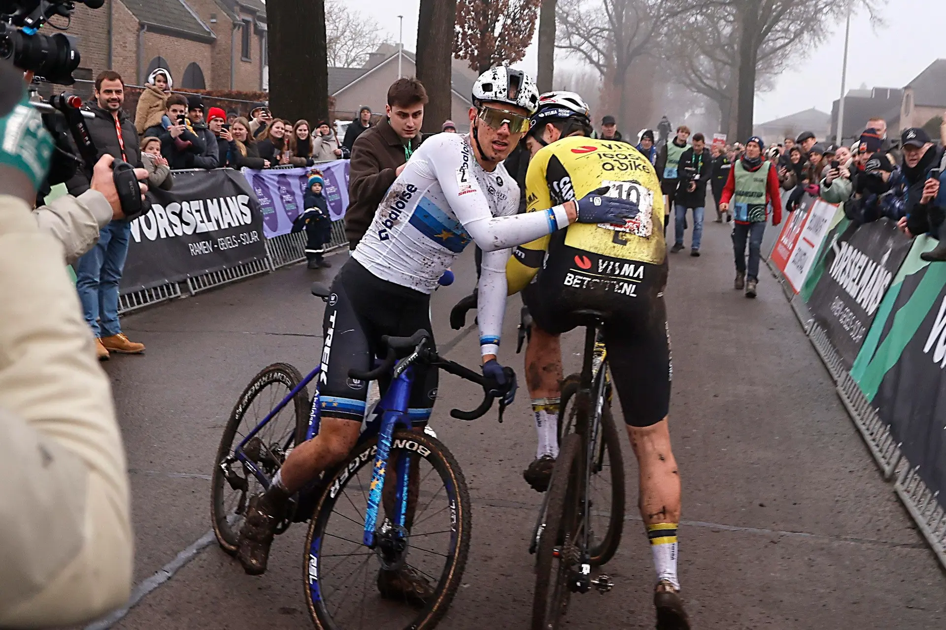 Slecht nieuws voor Wout van Aert én Thibau Nys in aanloop naar WK veldrijden