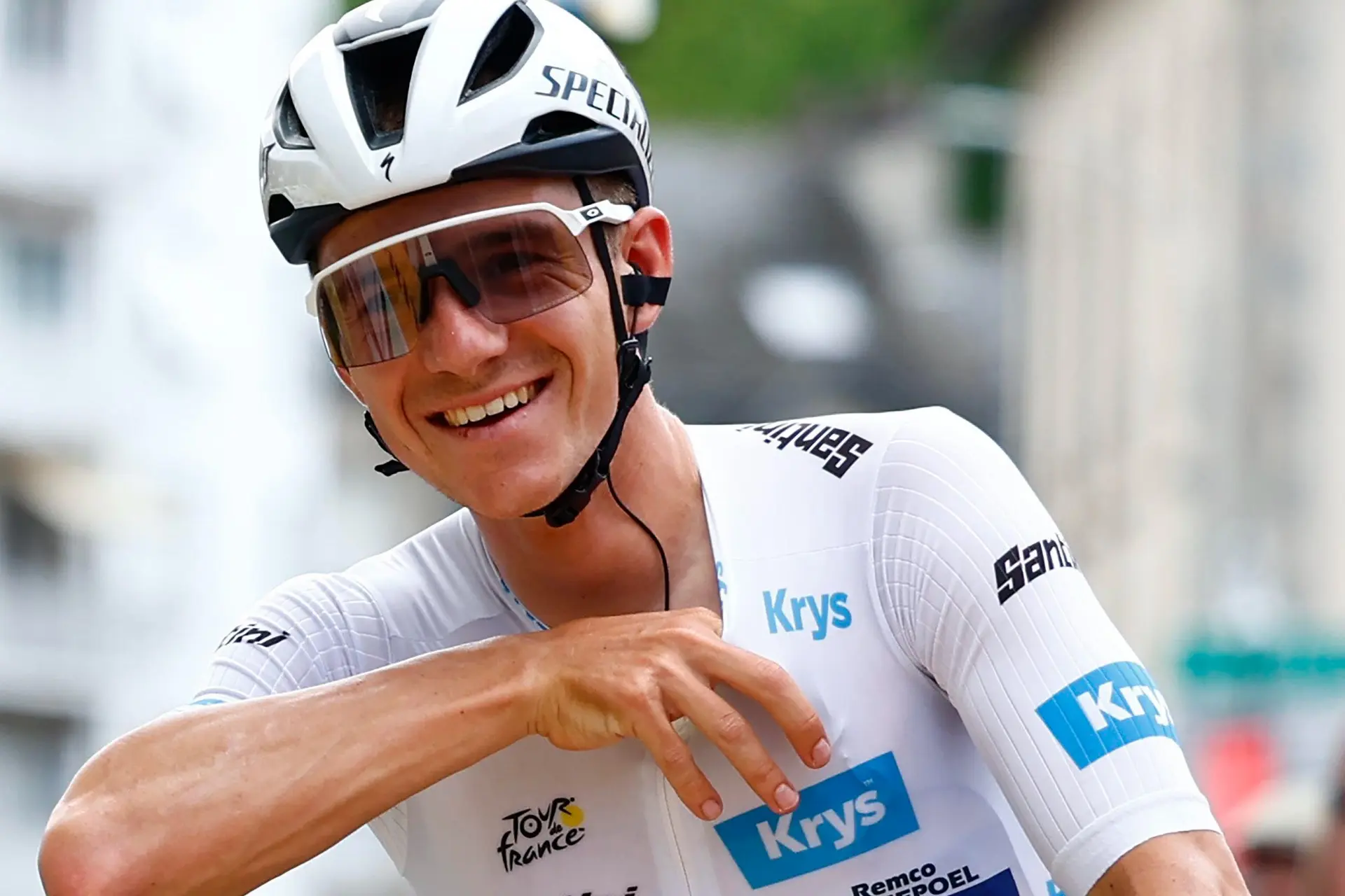 KIJK. Remco Evenepoel gaat opnieuw in zee met bedenkelijke sponsor en heeft nieuwe look