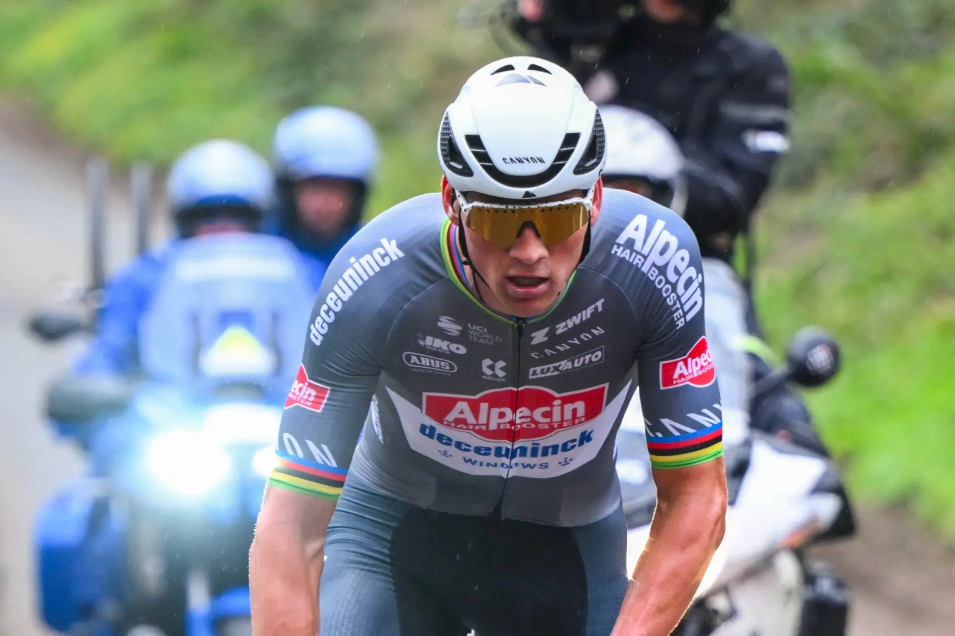 Mathieu van der Poel haalt keihard uit na E3: 'Dat was nergens voor nodig!'