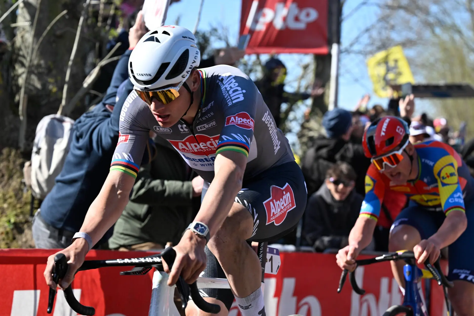 Ontgoochelde Mathieu van der Poel legt uit wat er is mis liep in de Ronde