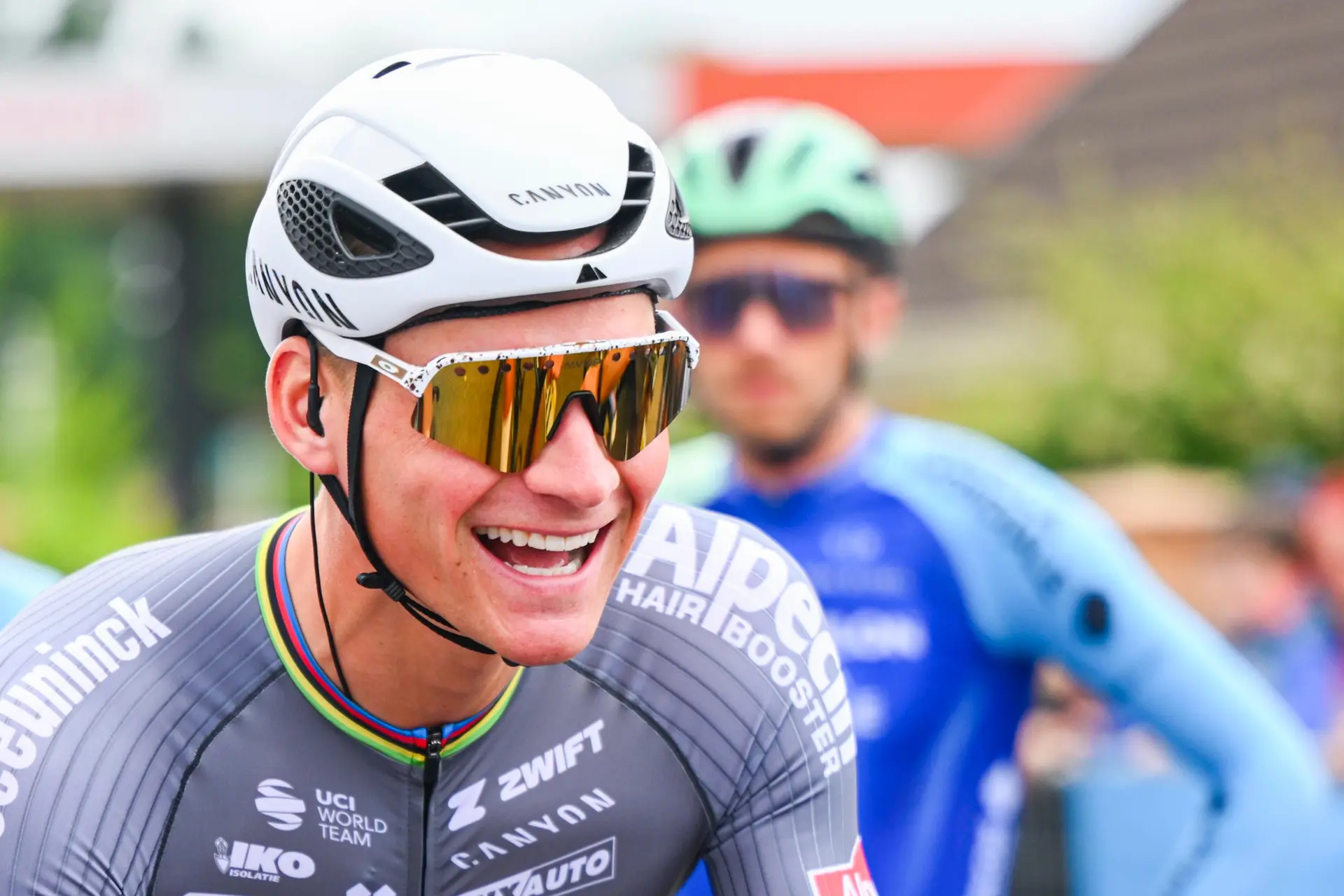 Ex-prof vermoedt dat Mathieu van der Poel loopje met de waarheid neemt