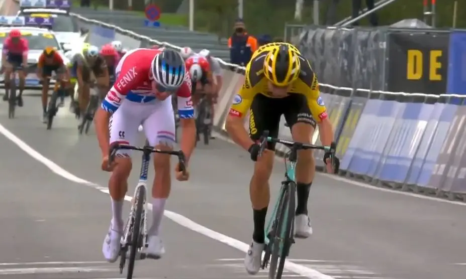 Van Aert of van der Poel? Patrick Lefevere moet niet lang nadenken over het antwoord...