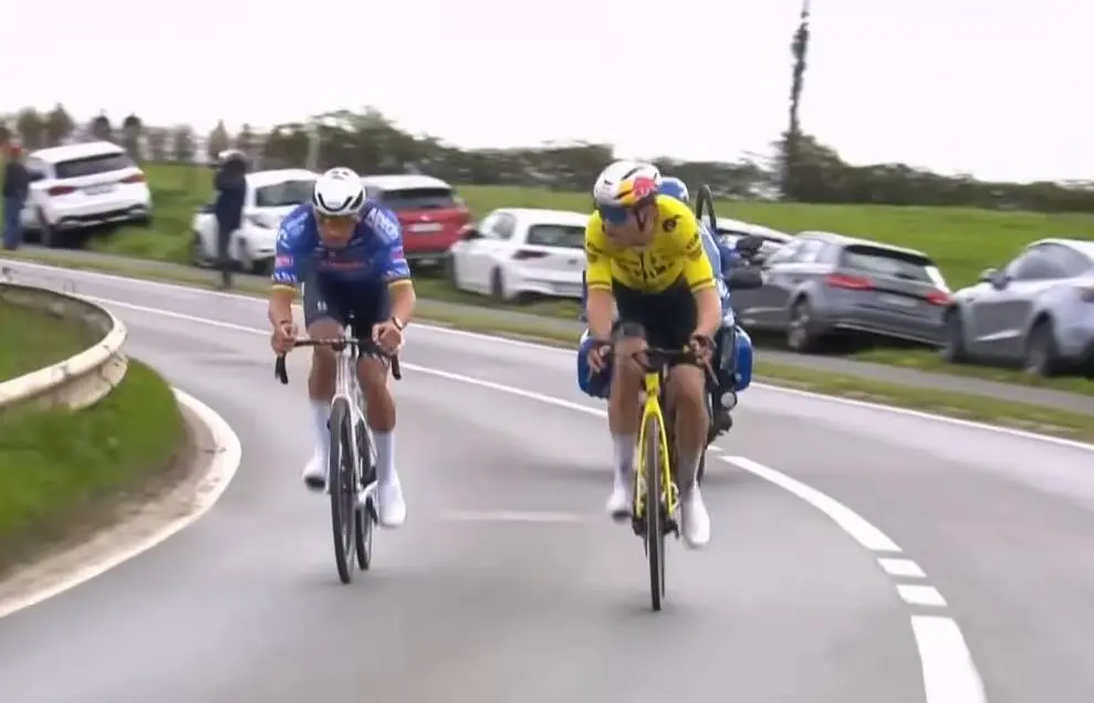 Van der Poel verrast met uitspraak over Van Aert: “Dat ene moment veranderde alles”