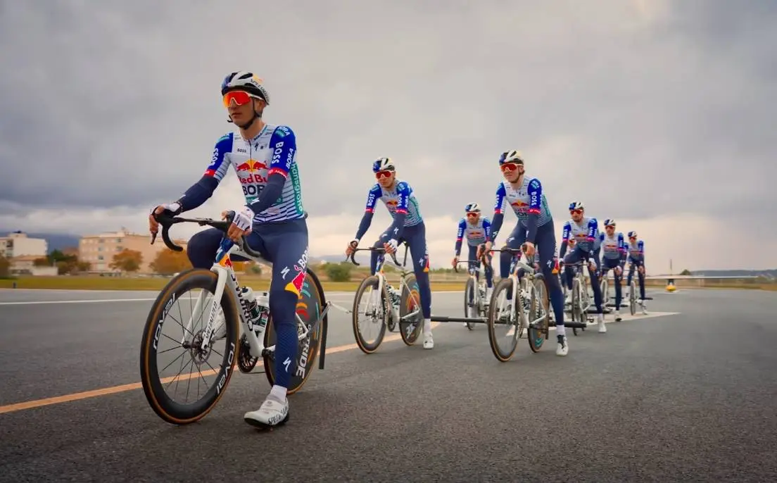 Evenepoel en Red Bull-BORA-hansgrohe krijgen een stevige tegenvaller te verwerken