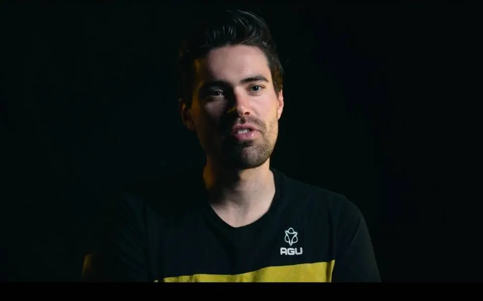 Opvallende visie van Tom Dumoulin op de Ronde: "Van der Poel had liever dat Pogacar won dan Evenepoel..."