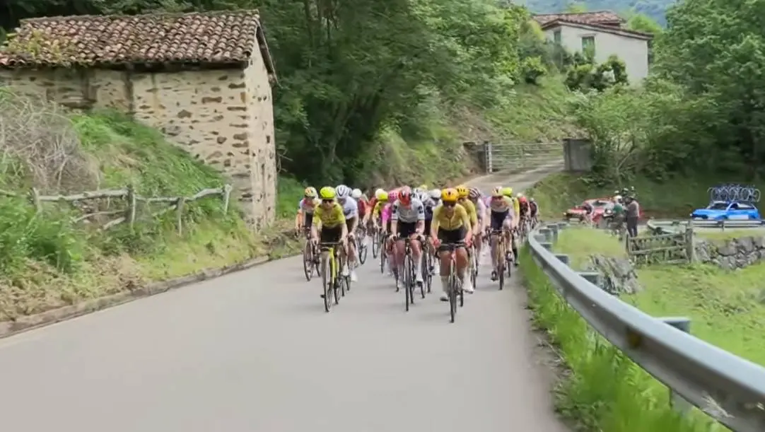 Transferbommetje in het vrouwenpeloton op komst? "Sponsorproblemen kunnen het versnellen"