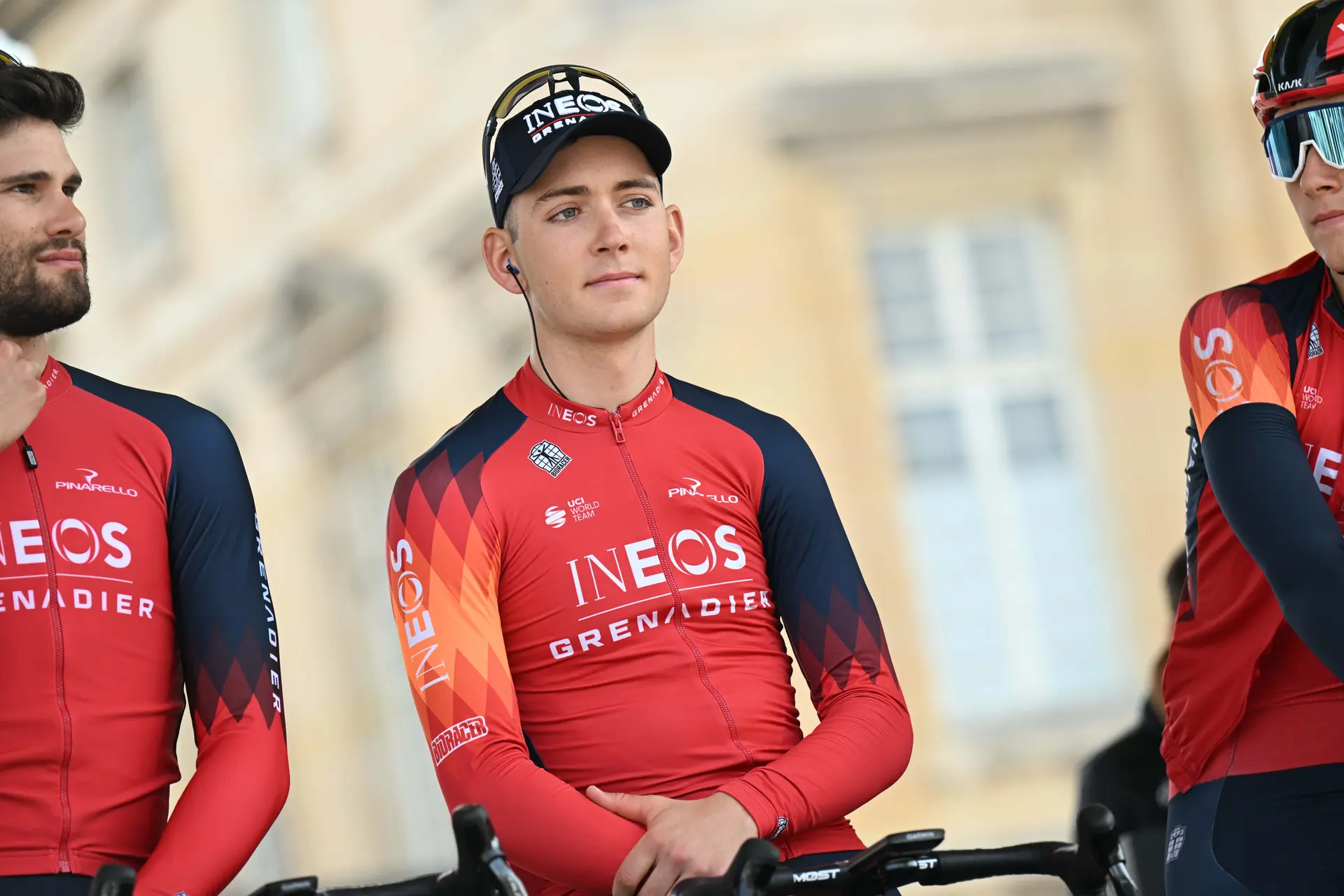 INEOS Grenadiers kondigt contractverlenging aan voor Magnus Sheffield