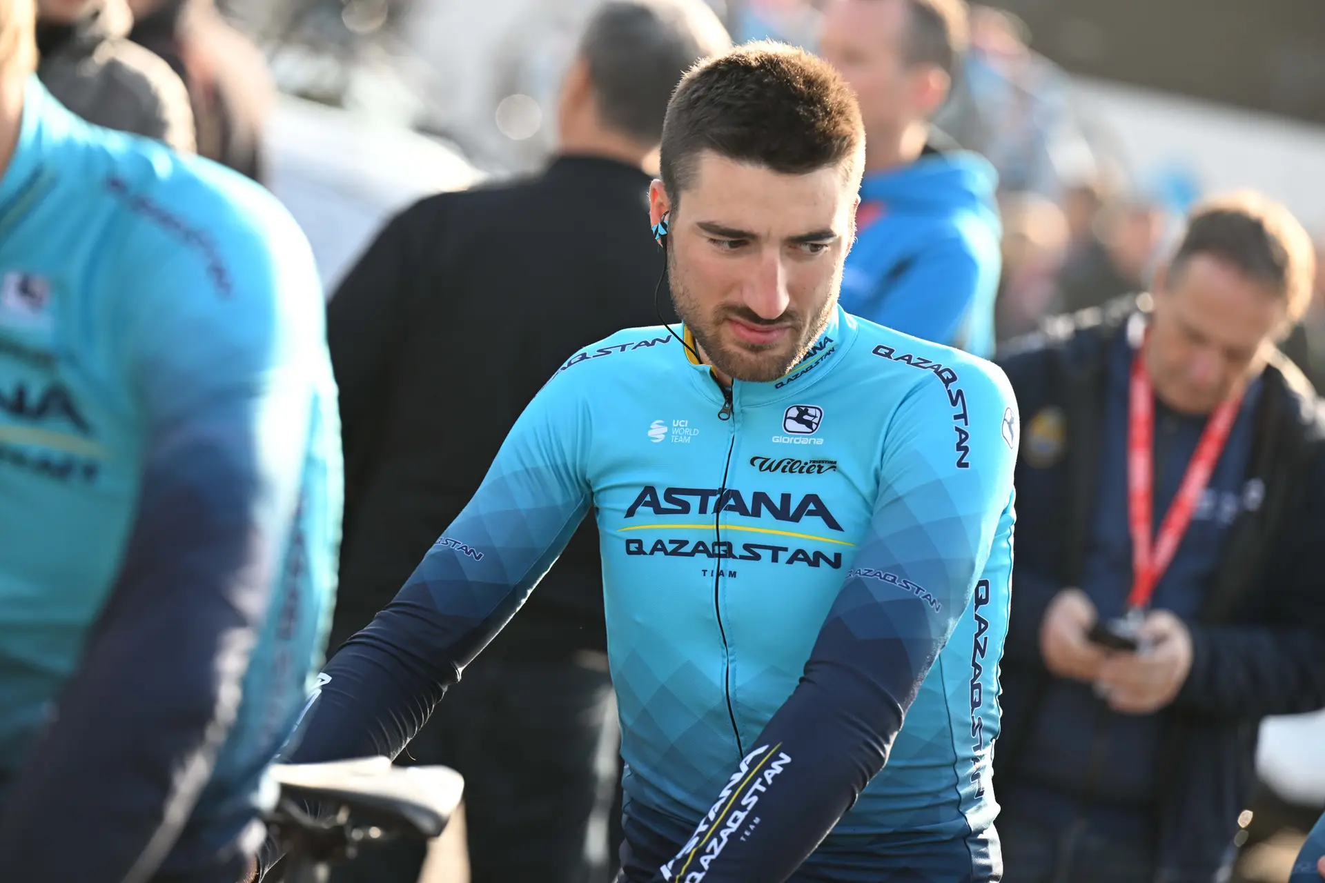 "Het voelde respectloos dat ik in die omstandigheden moest rijden" - Tijd bij Astana deed Gianni Moscon overwegen om profcarrière te beëindigen