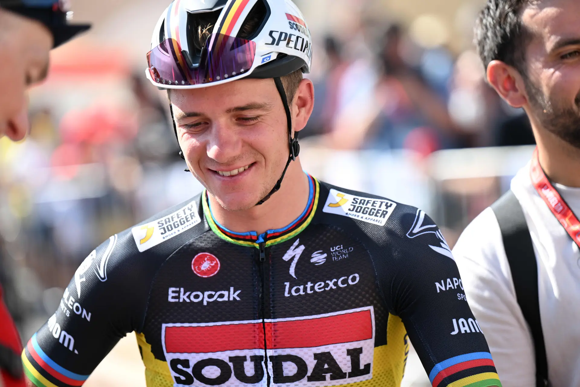 "Tadej Pogacar, Primoz Roglic en Jonas Vingegaard zijn van een ander niveau" - Lance Armstrong duidelijk over kansen Remco Evenepoel in Tour de France 2024