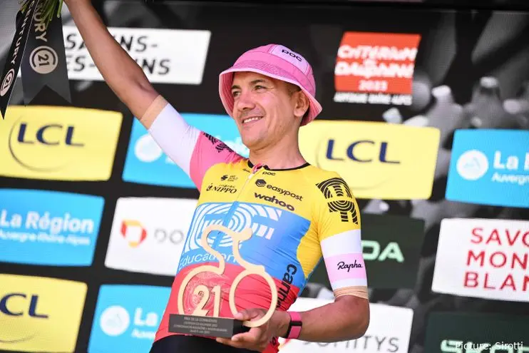EF Education-EasyPost "had niet verwacht" dat Richard Carapaz zo goed zou zijn in Tour Colombia: "Maar we zijn er blij mee''