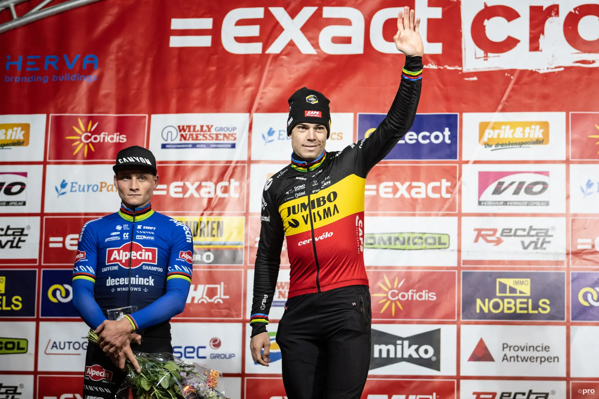 Voorlopige startlijst Ronde van Vlaanderen met Mathieu van der Poel, Wout van Aert, Mads Pedersen, Jasper Philipsen, Matteo Jorgenson, Arnaud De Lie en Tim Wellens