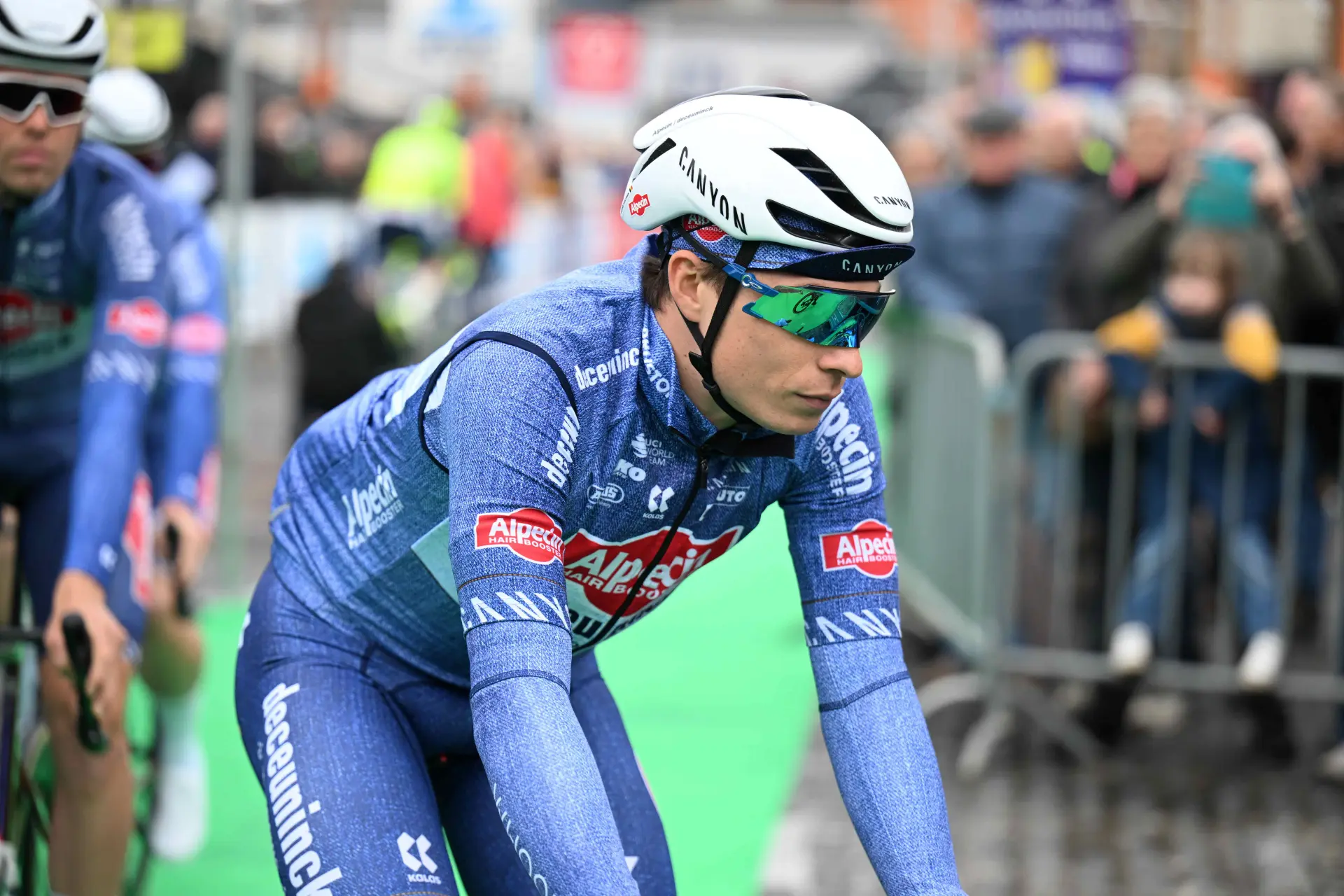Jasper Philipsen lijkt na maanden van speculatie te gaan verlengen bij Alpecin-Deceuninck