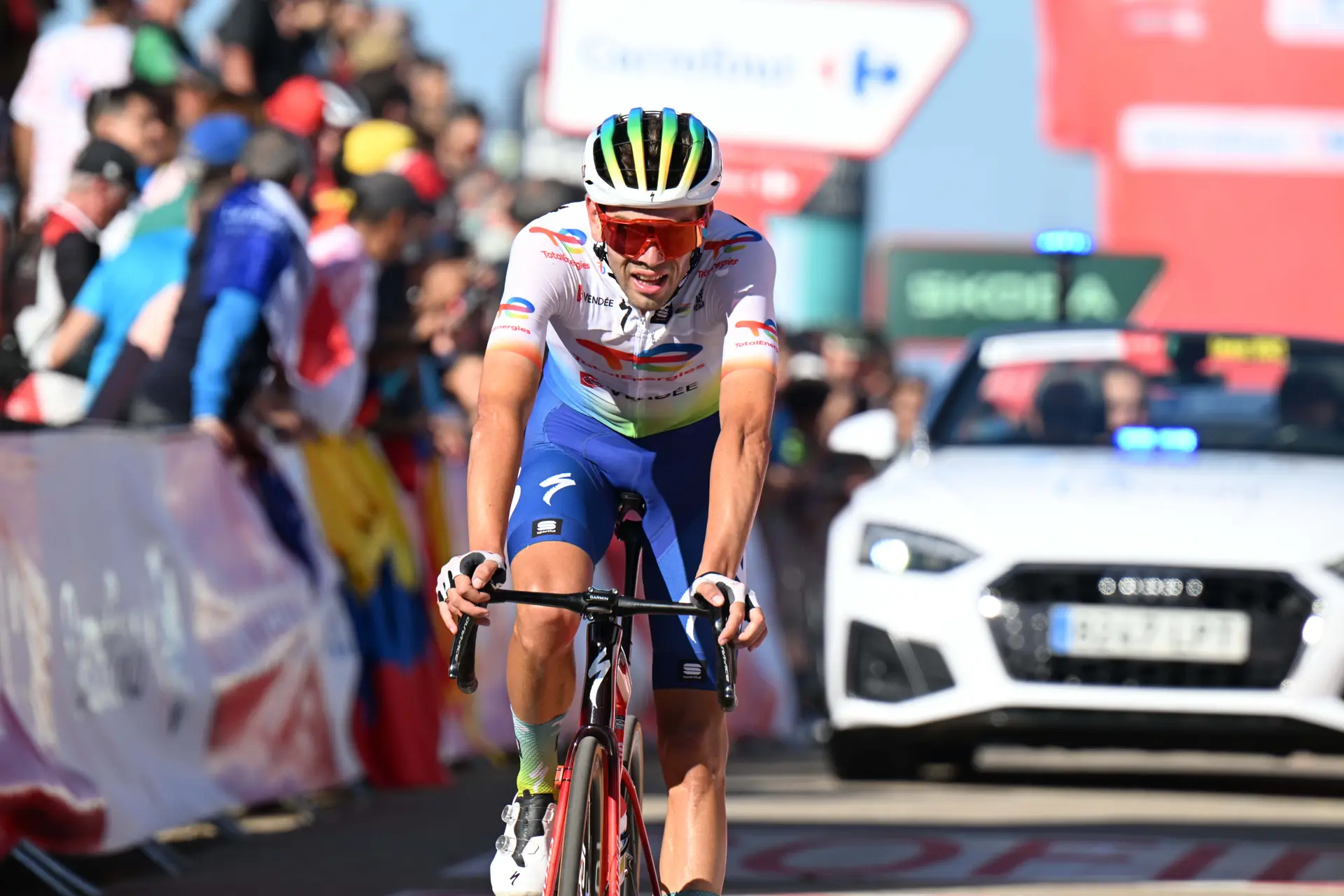 Steff Cras en Wout Van Aert trainen samen op hun weg naar herstel
