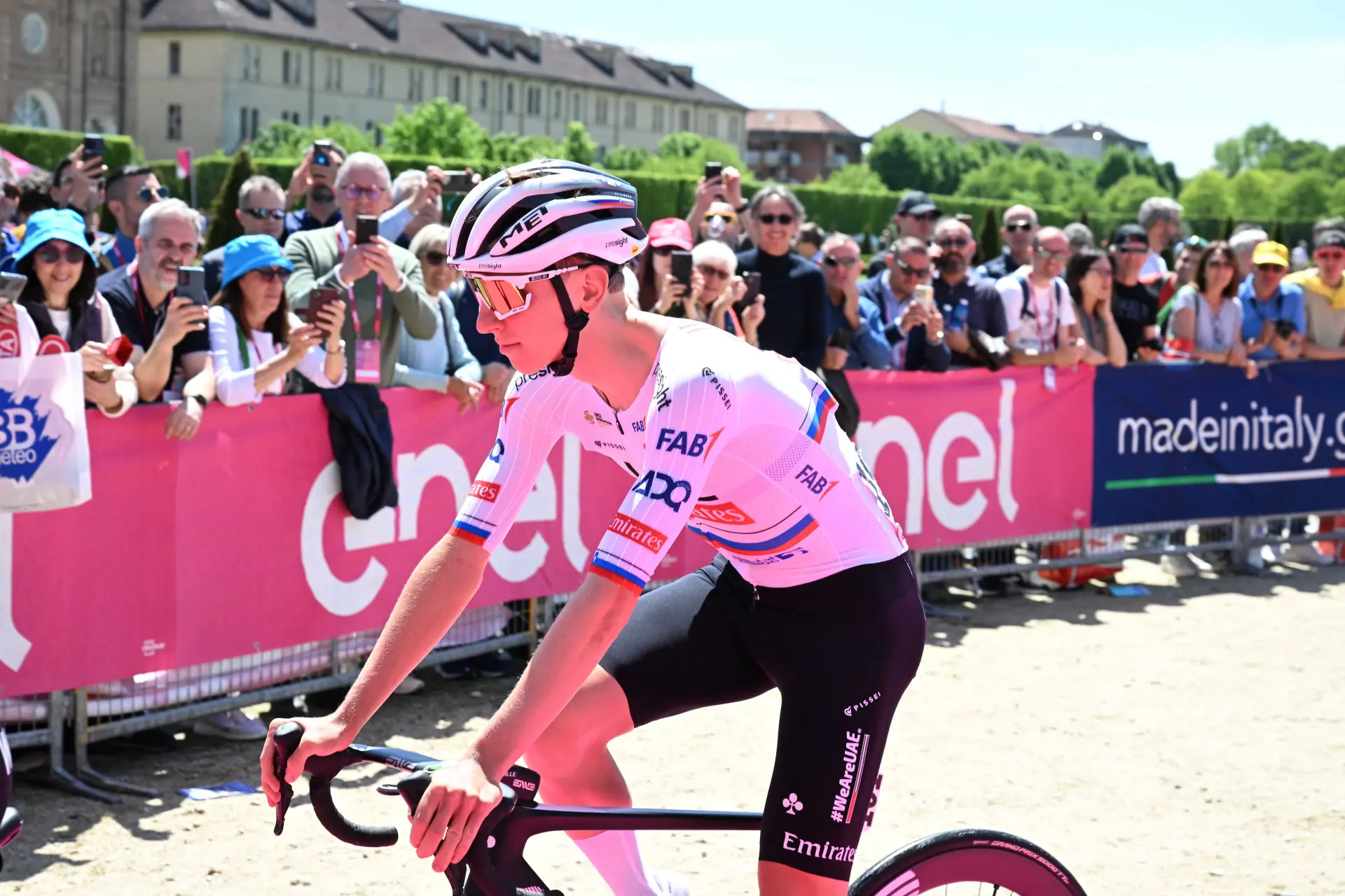 Algemeen klassement Giro d'Italia 2024 na etappe 2: Tadej Pogacar al 45 seconden los van Geraint Thomas