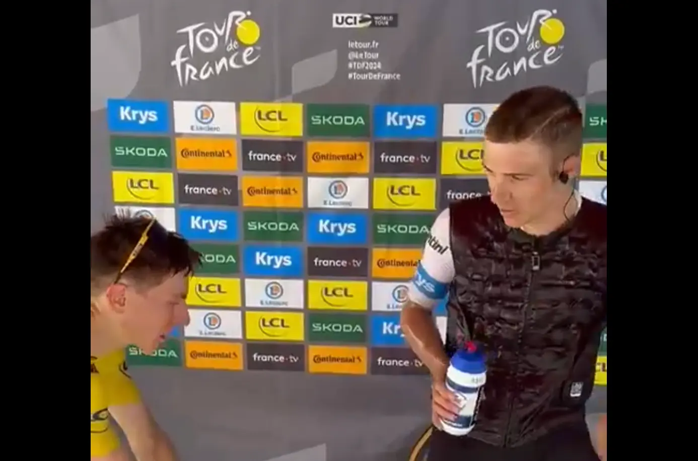 VIDEO: De hilarische dialoog tussen Evenepoel en Pogacar na de finish: "Ik wil meer van je kont zien en niet vanaf 500 meter"