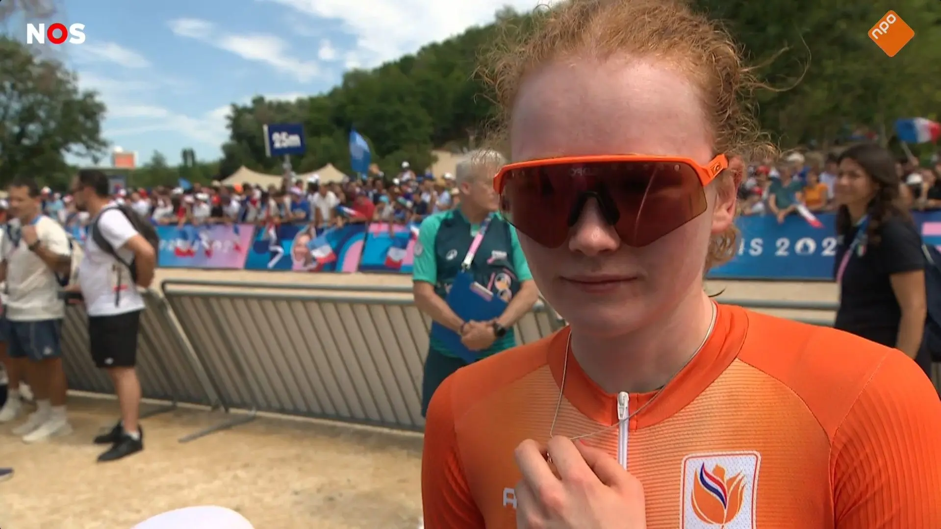 "Ik had zilver moeten winnen vandaag" - Olympisch hartzeer voor Puck Pieterse na late lekke band in mountainbike voor vrouwen