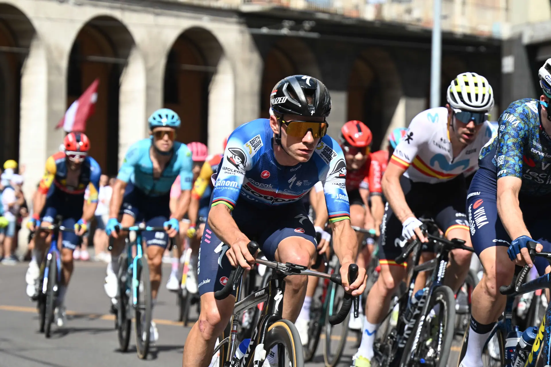 "Remco is de favoriet voor de tijdrit" - Tadej Pogacar & UAE op hun hoede voor de tijdritvaardigheden van Evenepoel