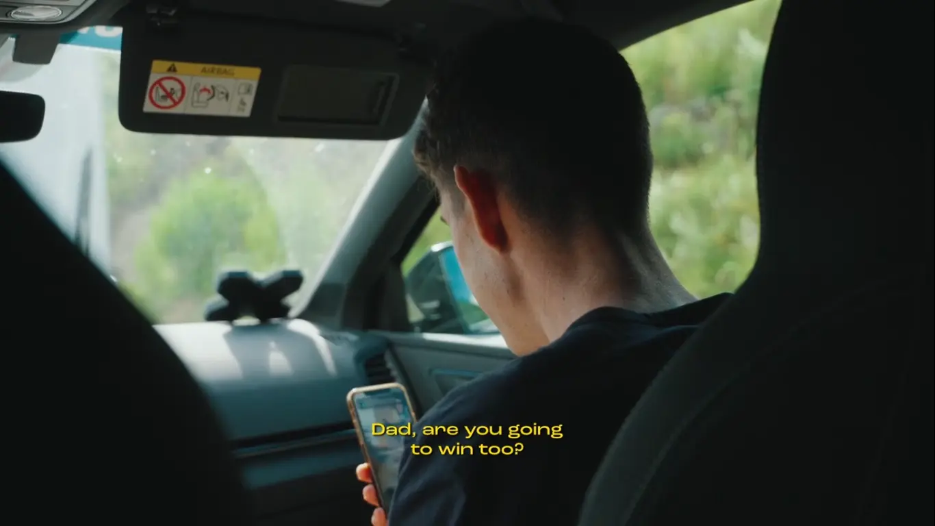 "Papa, ga jij ook winnen?" - Hartverwarmend moment tussen Wout van Aert en zijn zoon tijdens de Tour de France 2024