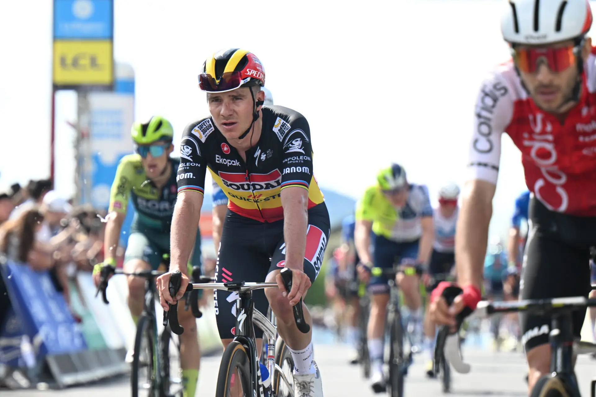 Red Bull - BORA trekt zich terug uit gesprekken over Remco Evenepoel - Olympisch kampioen blijft bij Soudal - Quick-Step