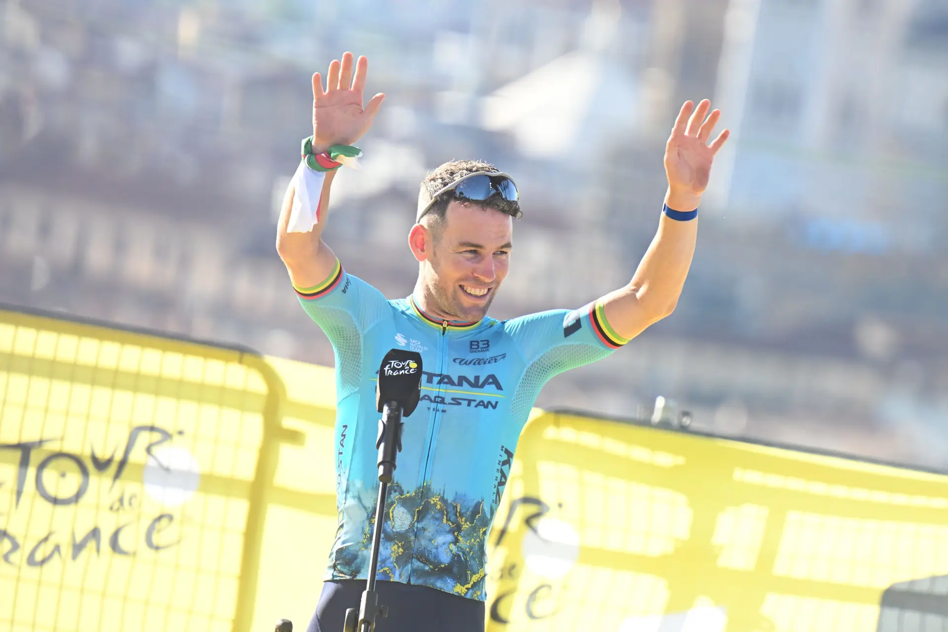 Mark Cavendish kondigt officieel zijn afscheid aan: "Bedankt aan iedereen voor de steun, altijd"