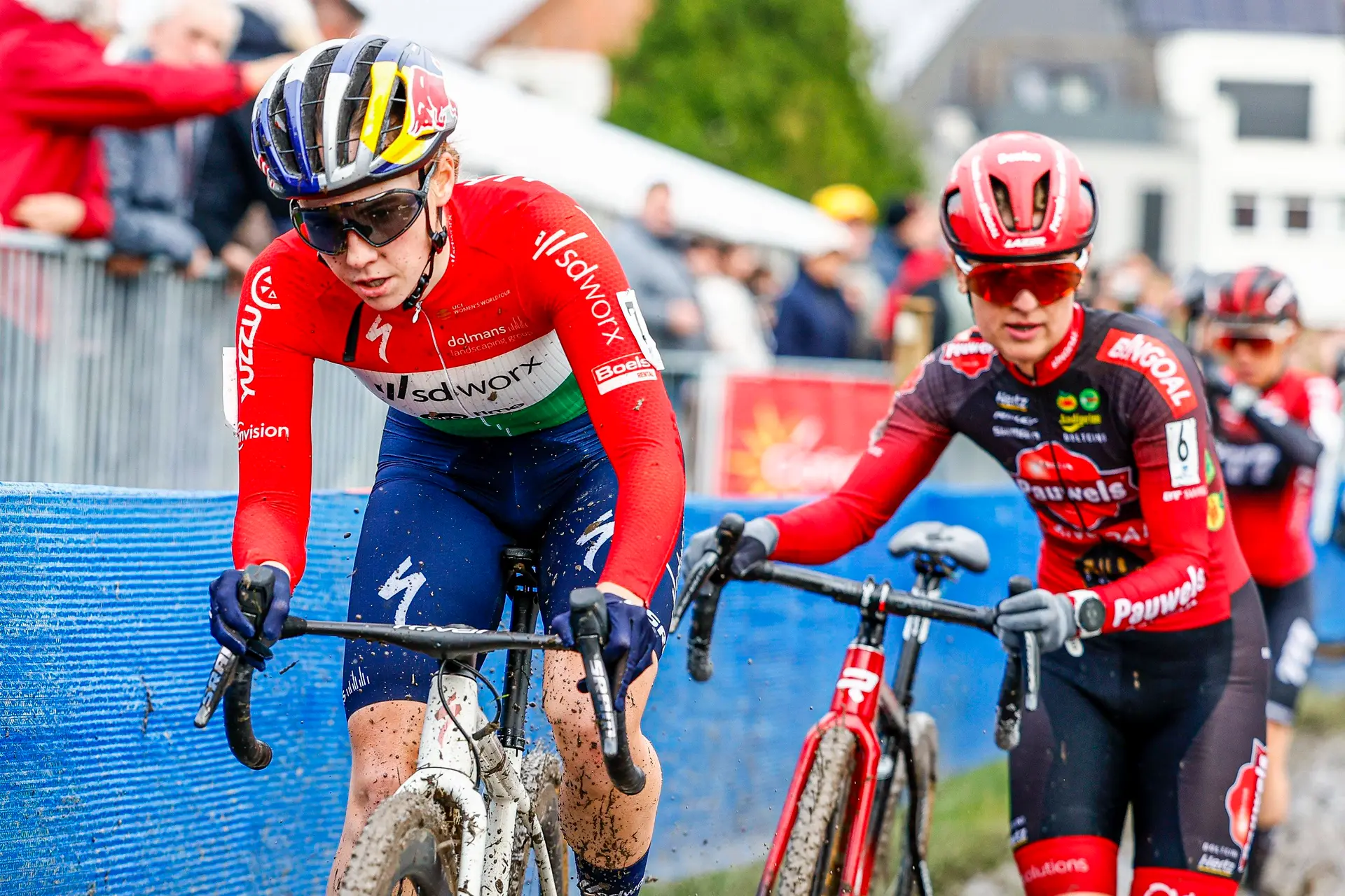 Blanka Kata Vas wint World Cup Maasmechelen; Lucinda Brand verzekert zich met podiumplaats van eindzege