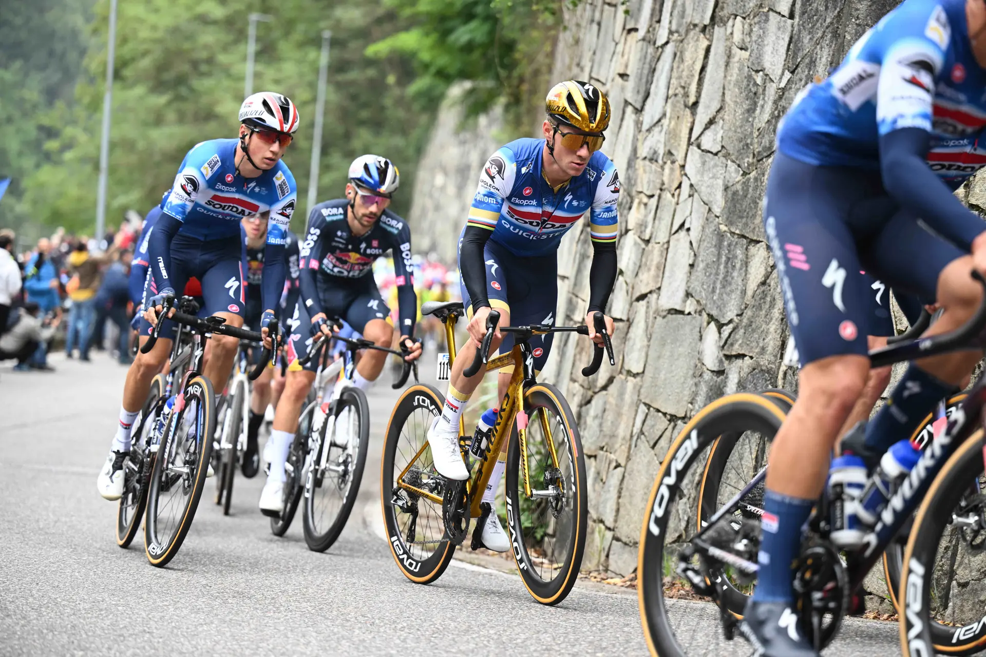 "Het had veel erger kunnen aflopen" - Soudal - Quick-Step blijft positief na trainingsongeluk van Remco Evenepoel