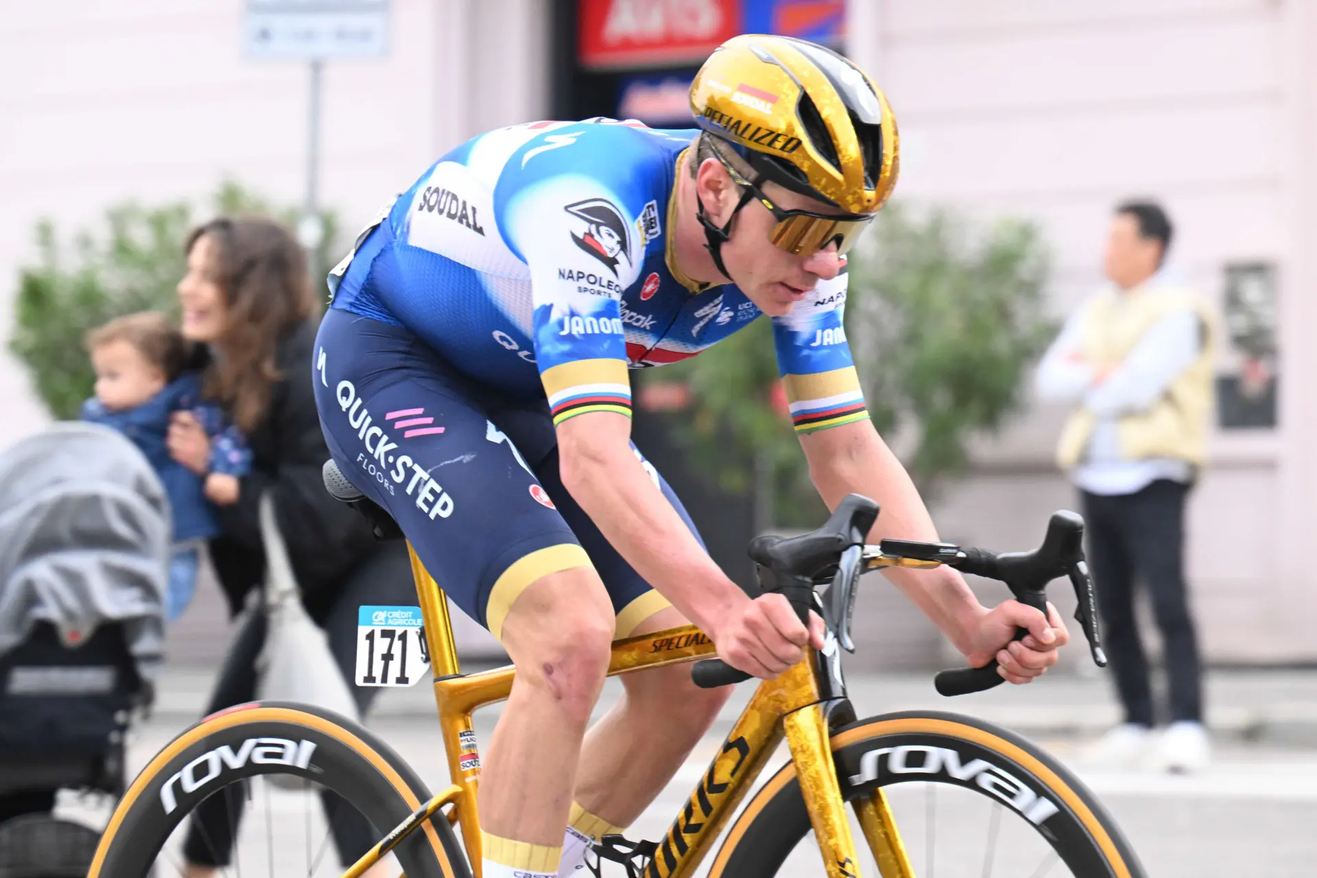 Geen Giro d'Italia voor Remco Evenepoel in 2025: "Ik kan niet anders dan het te accepteren zoals het is"