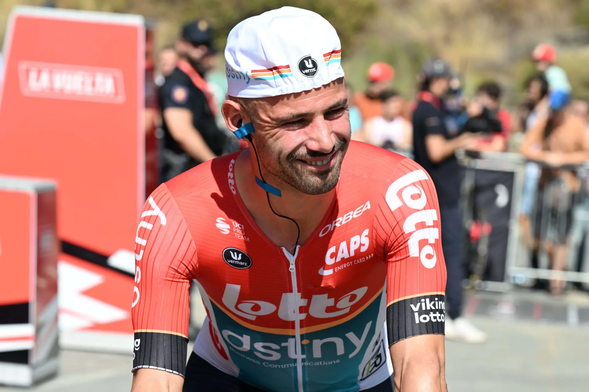 Victor Campenaerts onthult zijn voorjaarskalender met maar één groot doel voor ogen: "Eerst in de Tour de France selectie komen en dan de Tour winnen met Jonas Vingegaard"