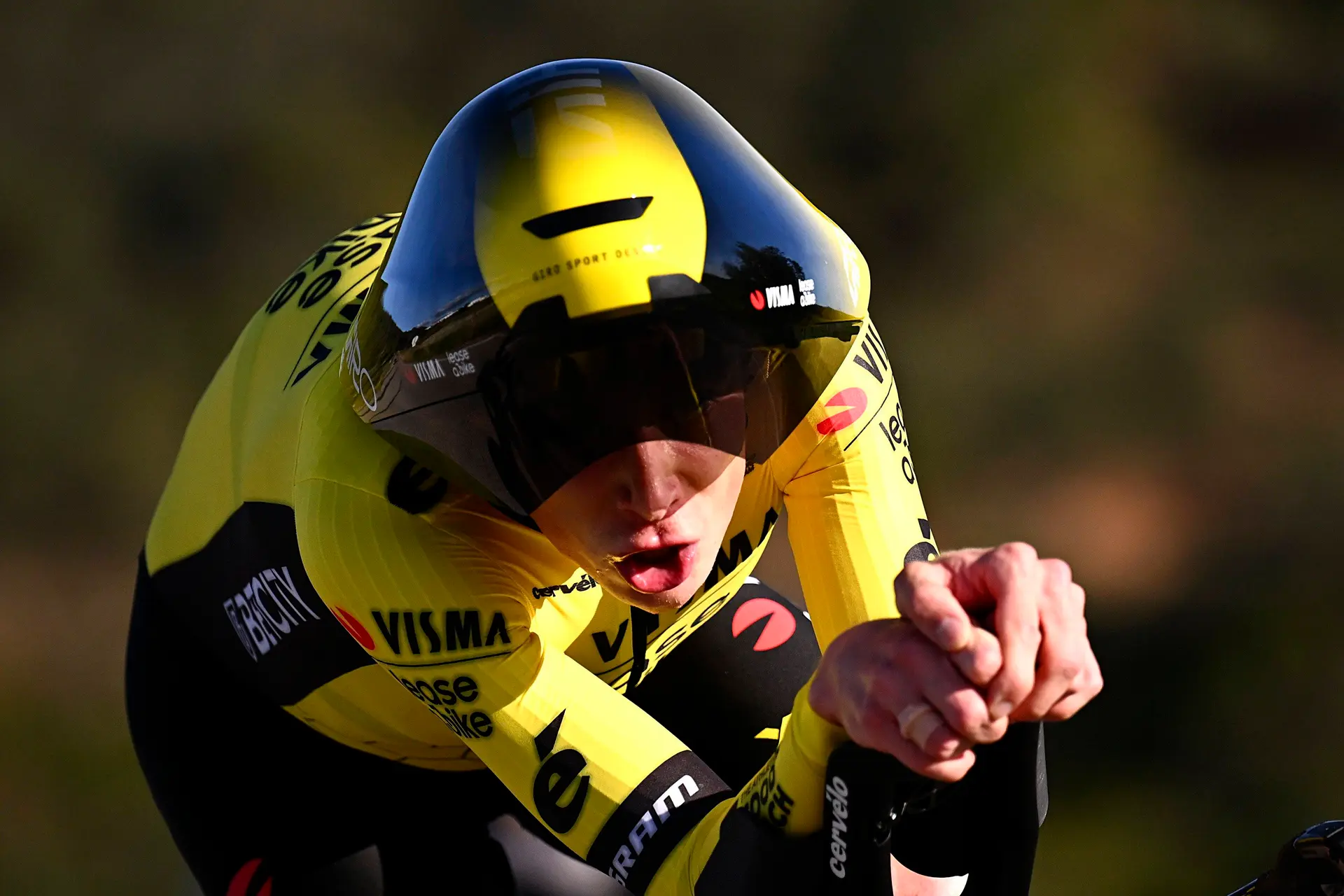 "Een tijdrit als deze past goed bij me" - Jonas Vingegaard verslaat klassementsrivalen in Algarve