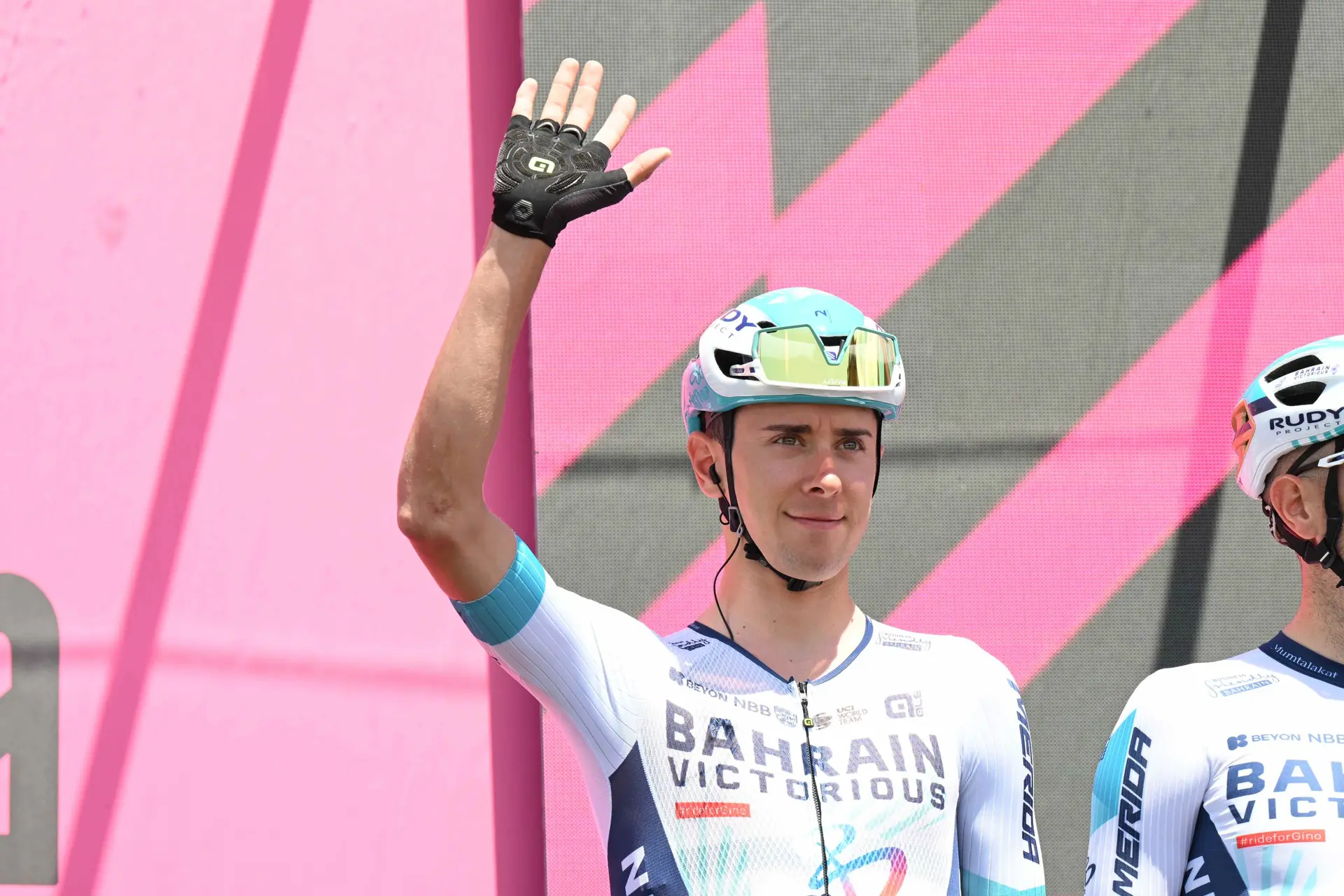 Antonio Tiberi is de kopman van Bahrain Victorious in Giro d'Italia: "We hebben één duidelijk doel: het podium!"