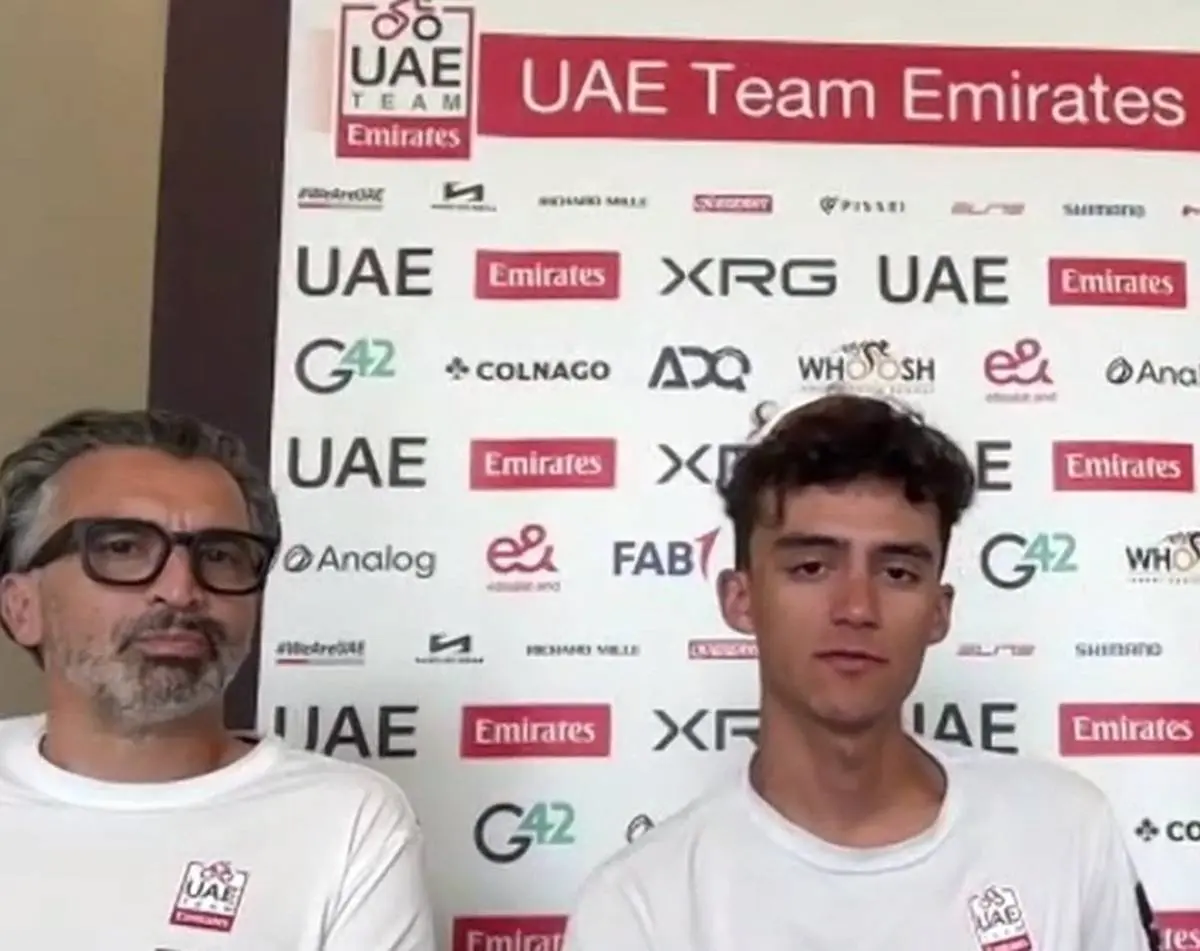 PERSCONFERENTIE | Isaac del Toro en ploegleider UAE over de laatste week van de Giro d'Italia: "We proberen altijd vooraan te blijven, dat is het plan"