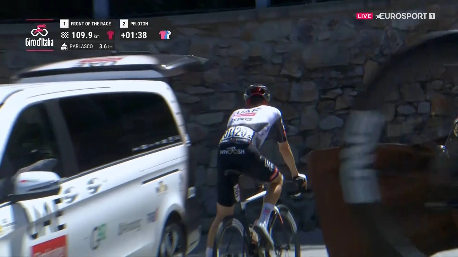 "Geen enkel gebaar van medeleven" - UAE Team Emirates - XRG onder vuur voor koude reactie na opgave van Juan Ayuso