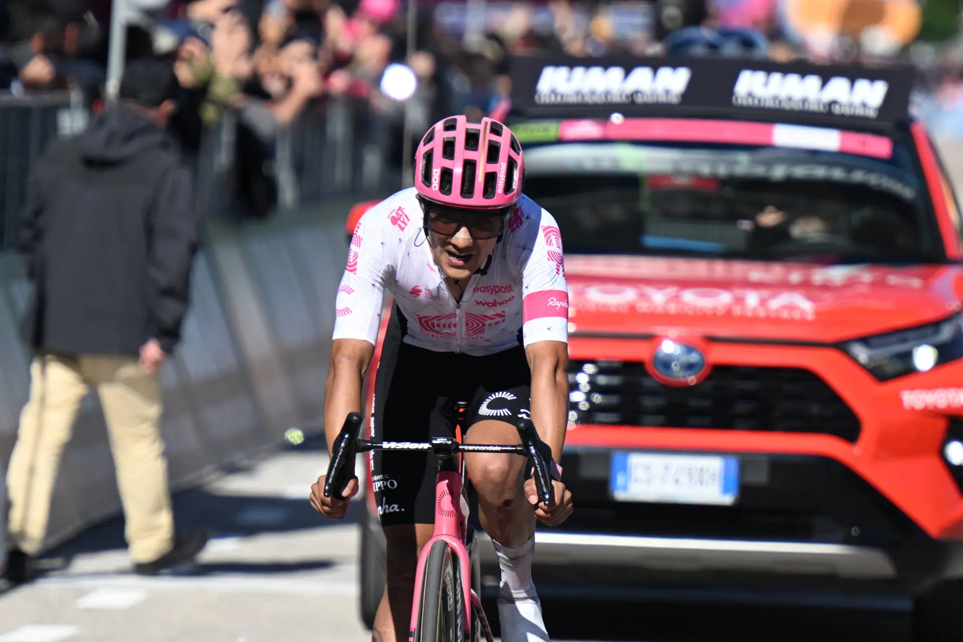 "Dit is de Carapaz die Grote Rondes kan winnen" - EF Education-EasyPost klaar voor ultieme krachtmeting op Colle delle Finestre