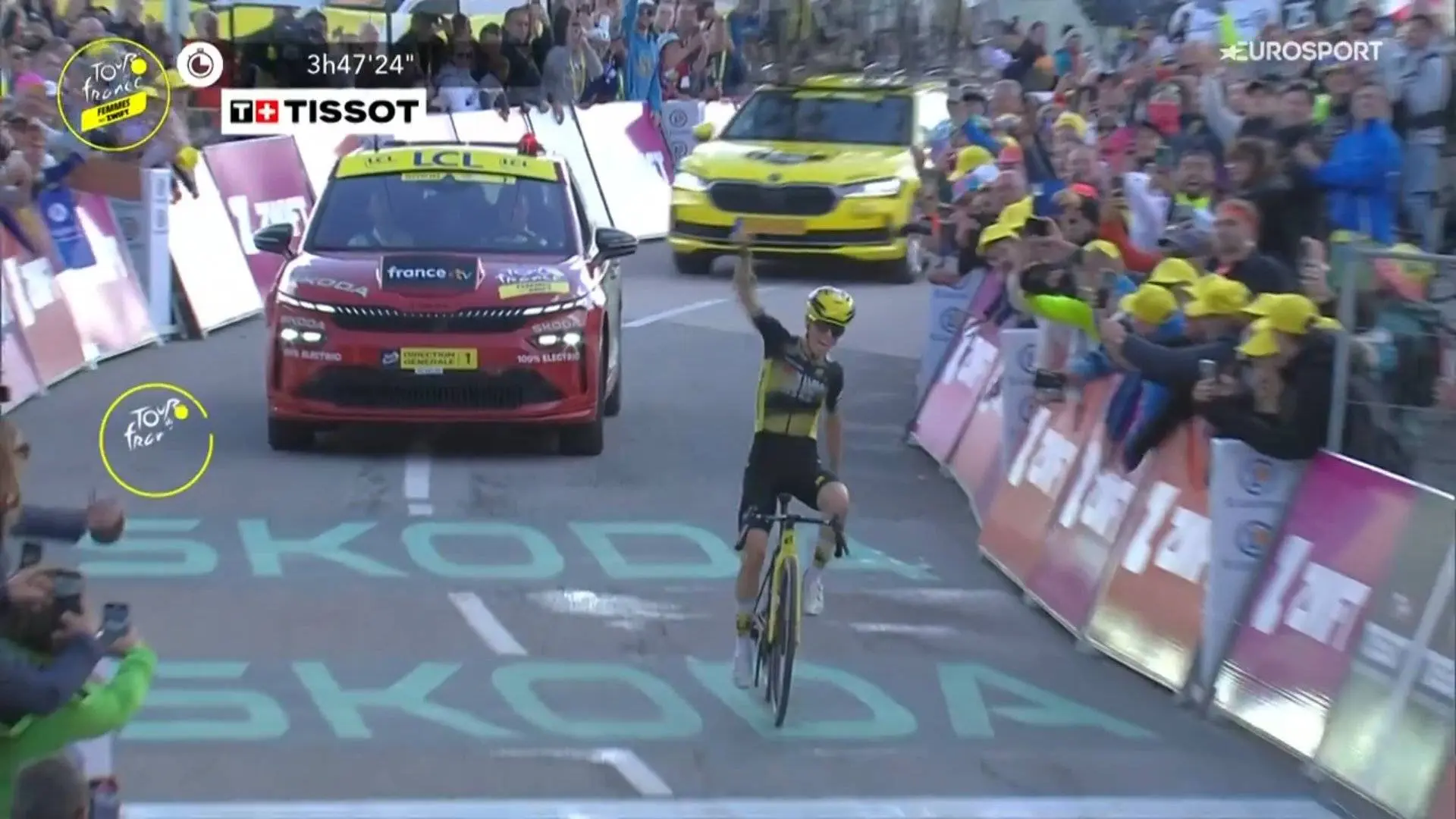 Pauline Ferrand-Prévot domineert op Col de la Madeleine en grijpt het geel in etappe 8 van de Tour de France