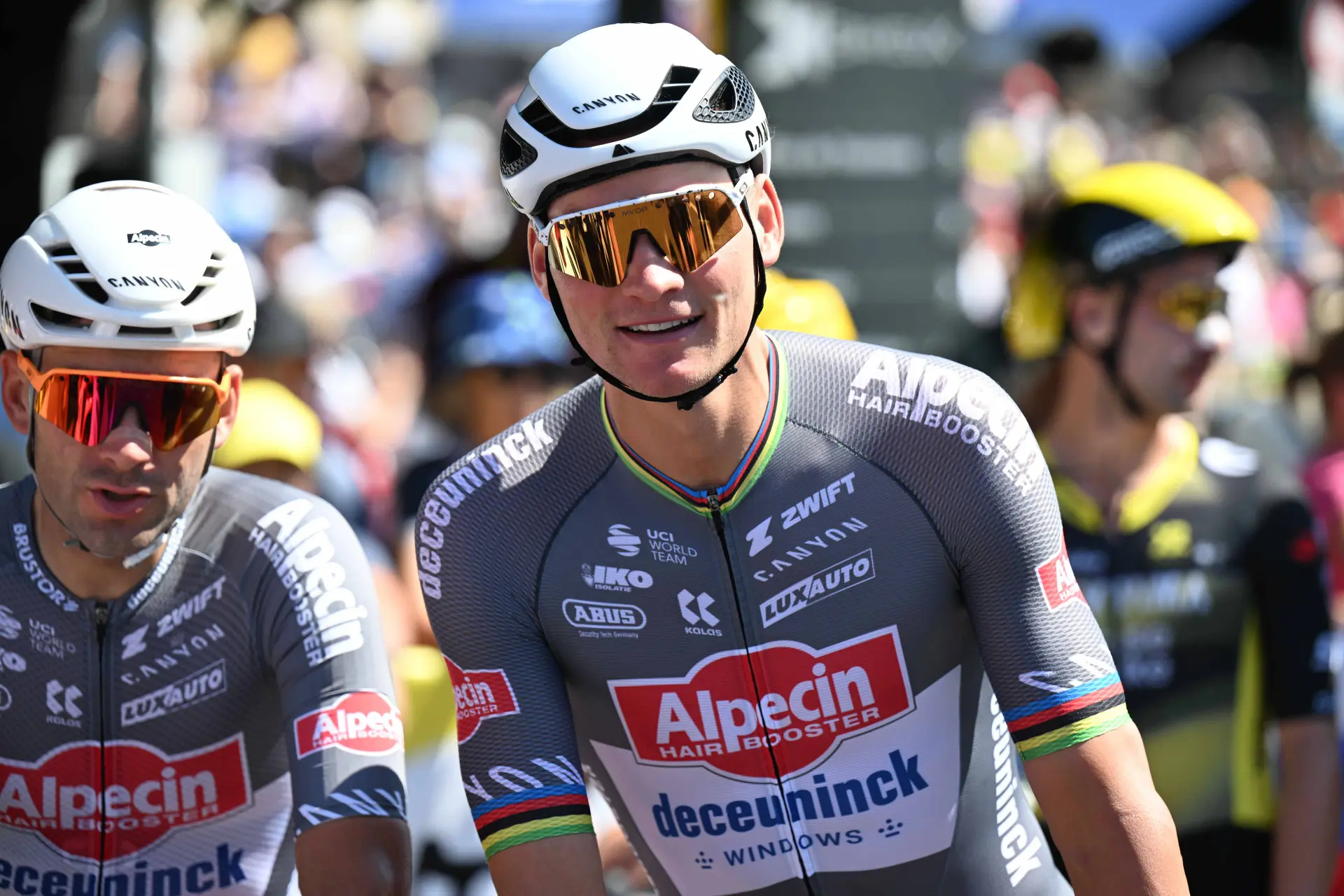 €27 miljoen - Mathieu van der Poel's Alpecin-Deceuninck heeft naar verluidt de helft van het budget van UAE Team Emirates