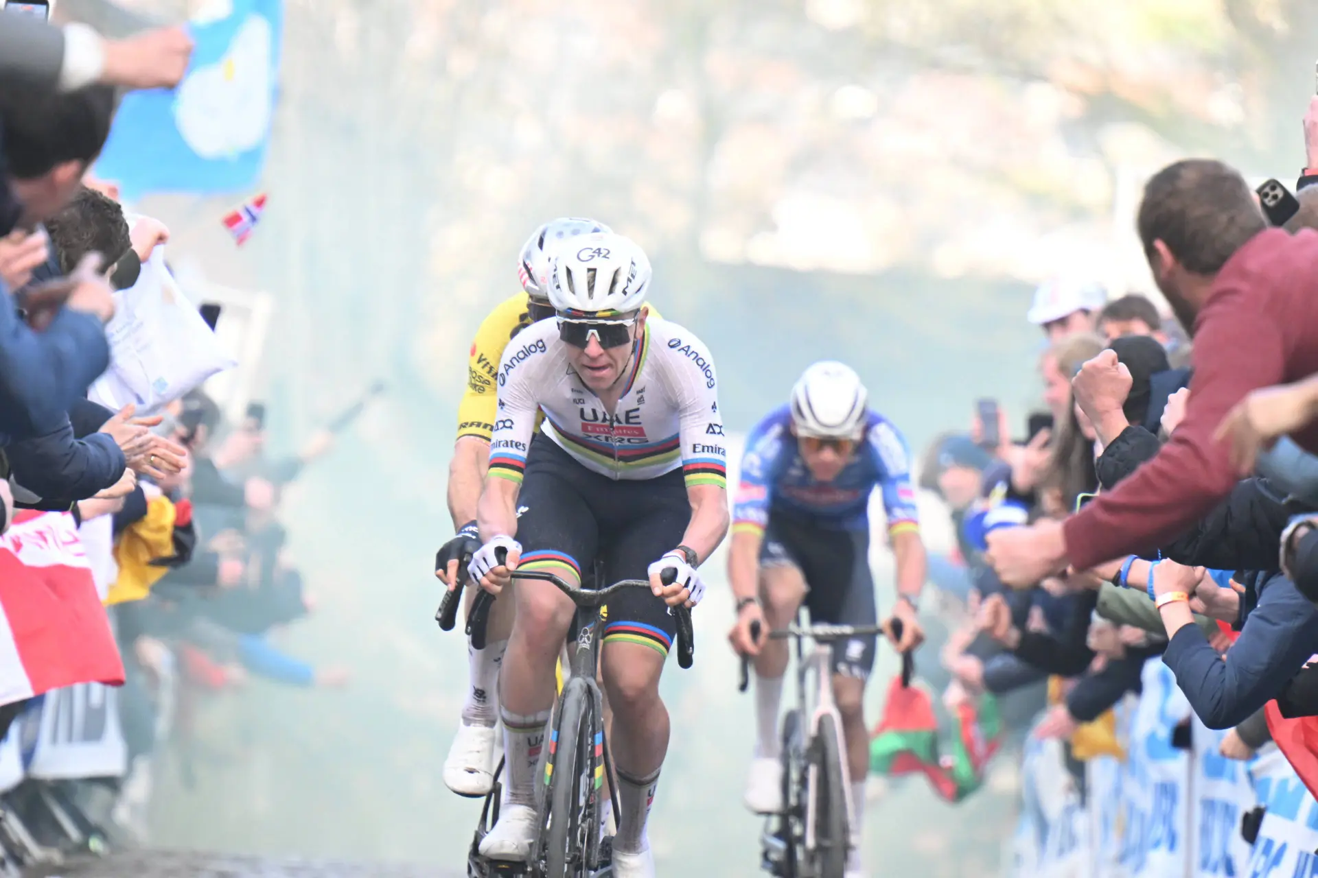 Nieuwe UCI WorldTour-stand | Tadej Pogacar gaat Isaac del Toro voorbij na de Ronde van Vlaanderen