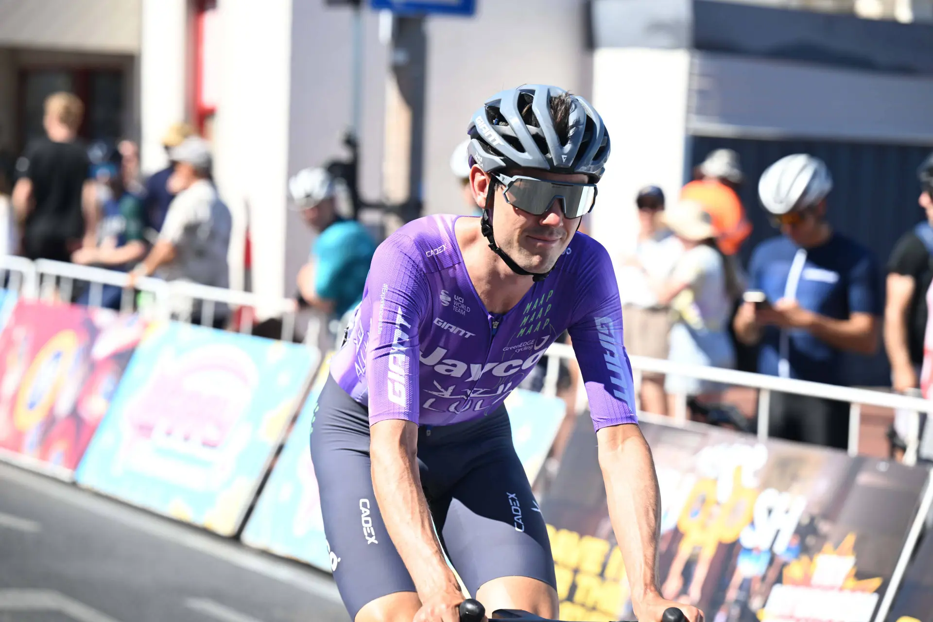“Ik ben in opgaande lijn en wil meedoen om de prijzen” – Ben O’Connor mikt op succes in de Ronde van de Alpen nu de Giro d’Italia nadert