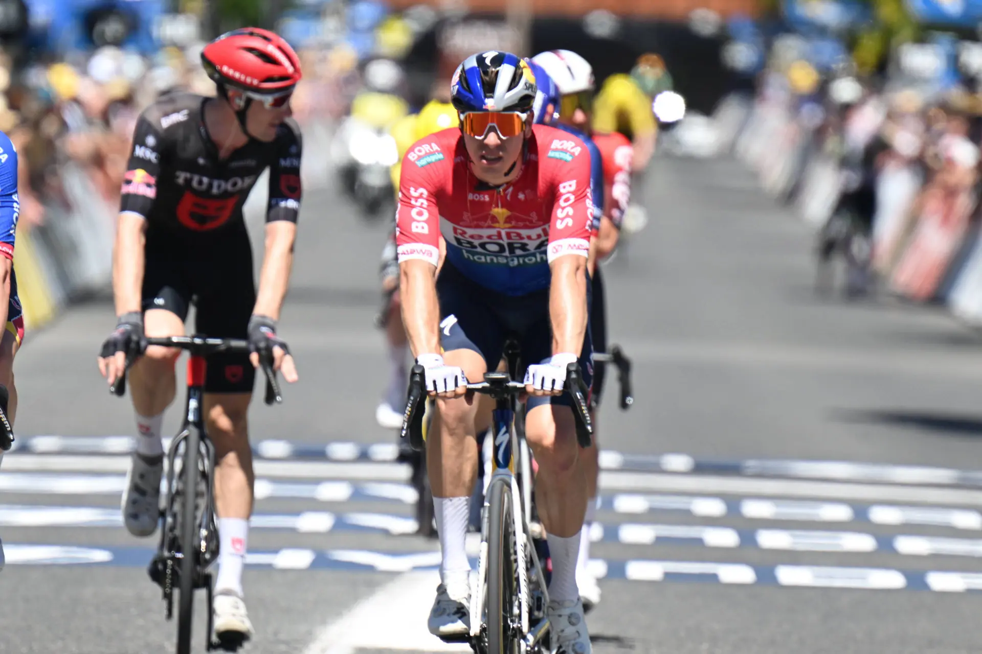 Danny van Poppel tijdens etappe 2 van de Tour Down Under 2026