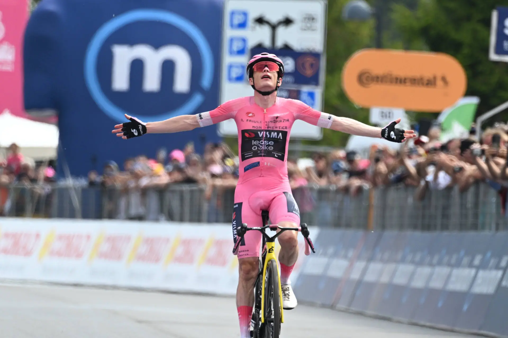 ANALYSE – Het beste en het slechtste van de Giro d’Italia 2026, terwijl Jonas Vingegaard zijn trilogie van Grote Rondes compleet maakt