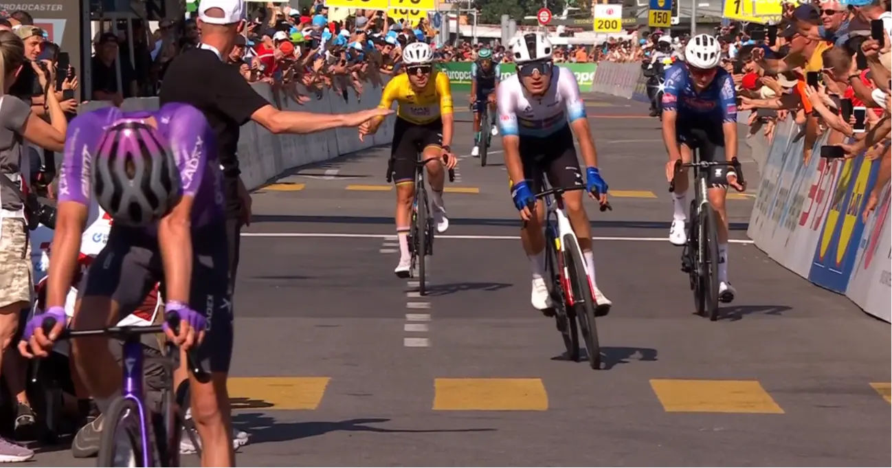 Pogacar wint etappe 2 van de Ronde van Zwitserland