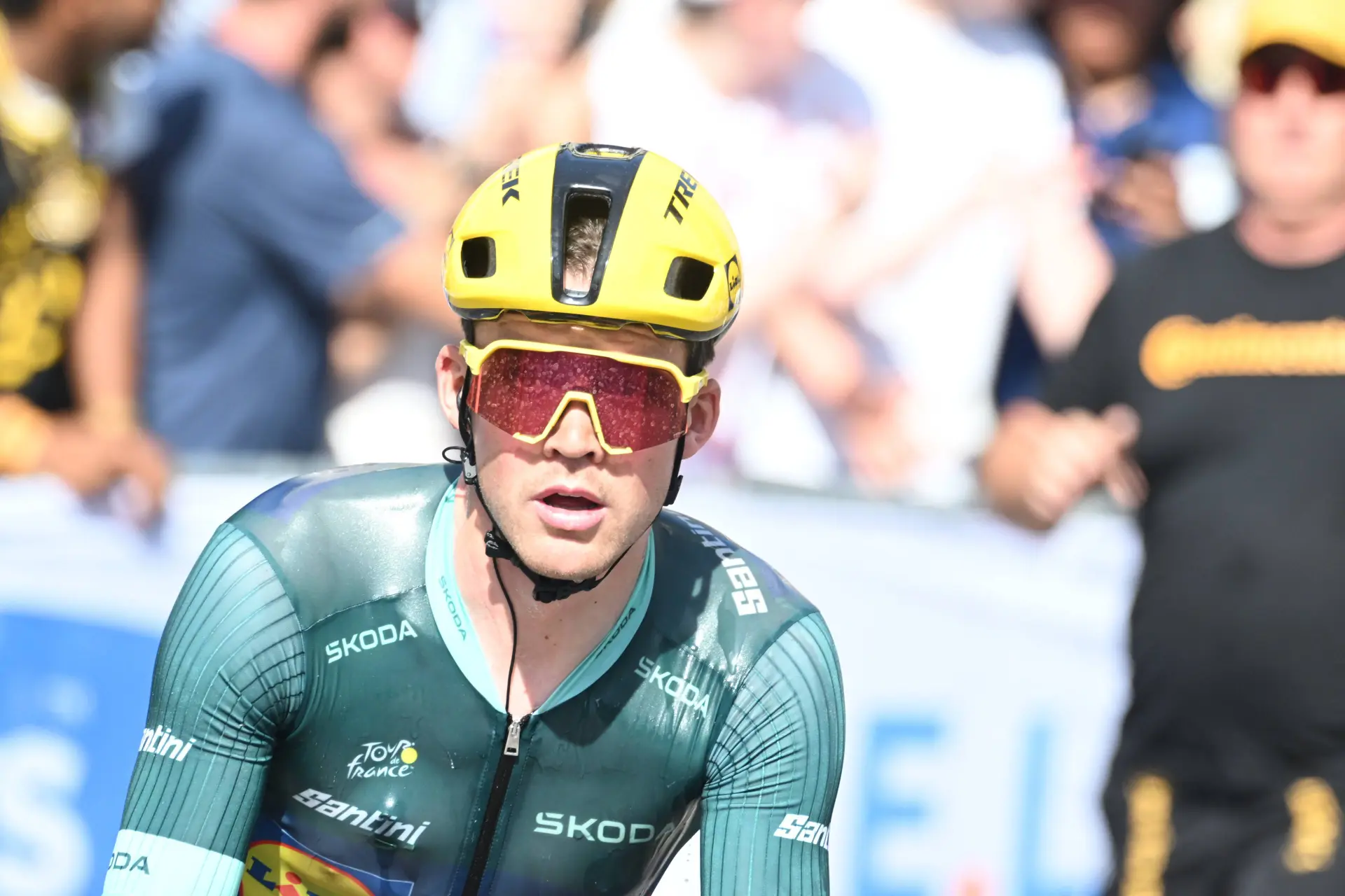 Juryrapport en boetes Tour de France 2026 update na etappe 12: waarschuwing voor Mads Pedersen, Vlad Van Mechelen werd gedeclasseerd