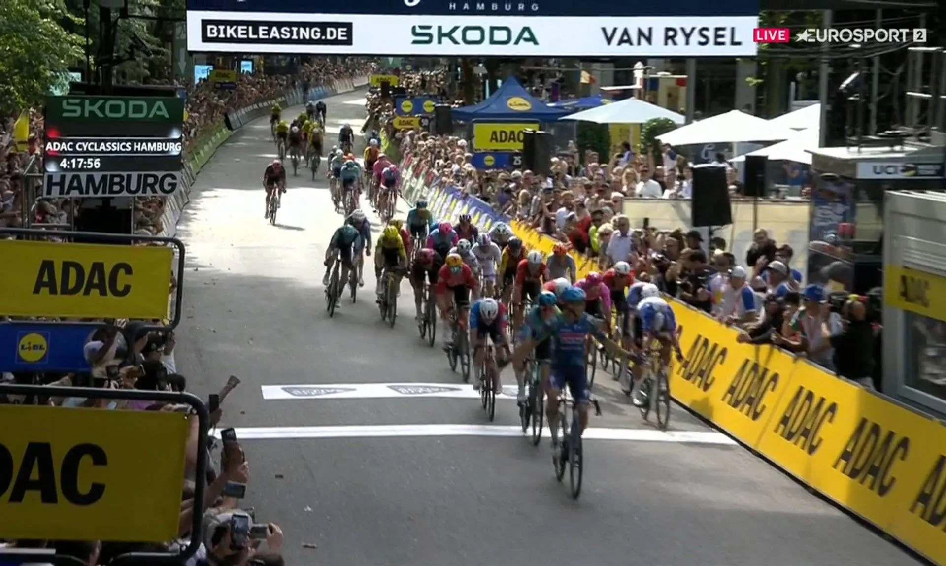 2026 ADAC Cyclassics finish