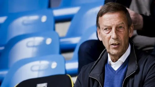 Neeskens komt al twintig jaar niet bij Ajax