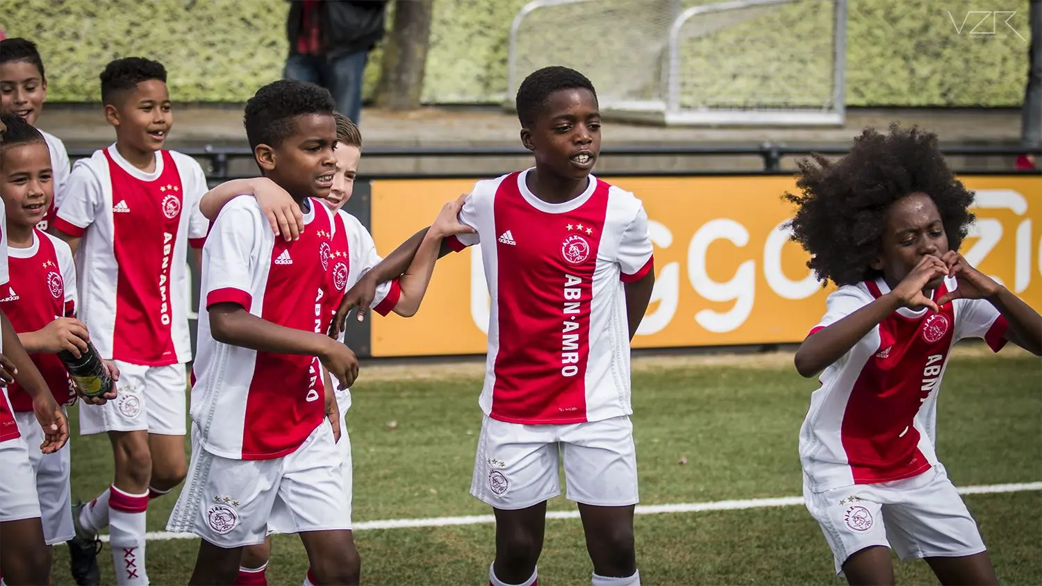 'Ajax zoekt eerst naar technische spelers'