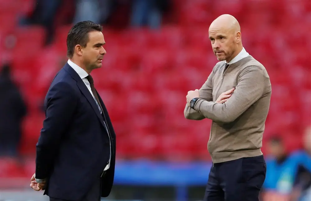 De Telegraaf: 'Affaire-Overmars jaagt Ten Hag naar de uitgang bij Ajax'