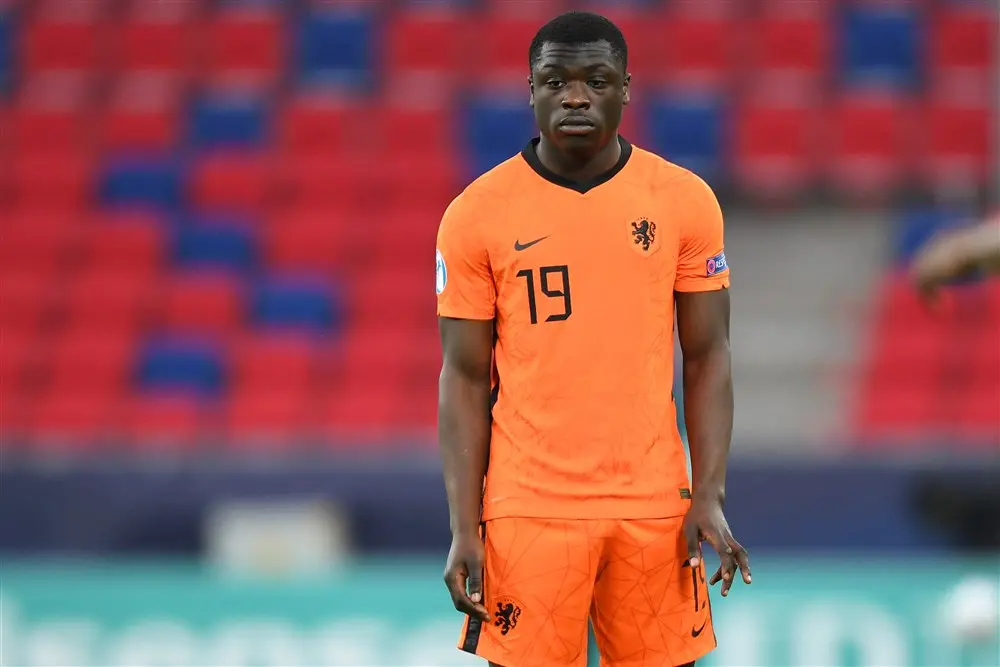 brobbey jong oranje hongarije