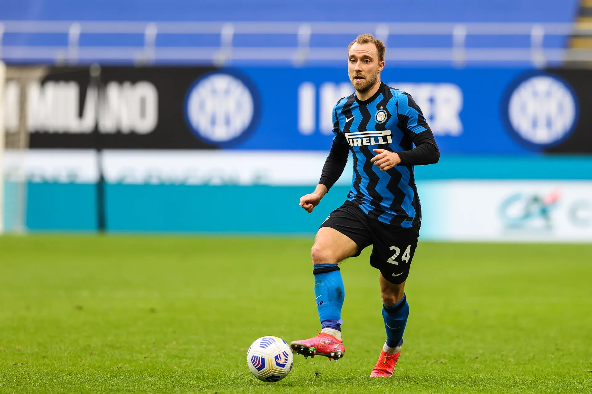 ‘Eriksen begint voorzichtig met trainen, Ajax mogelijke bestemming’
